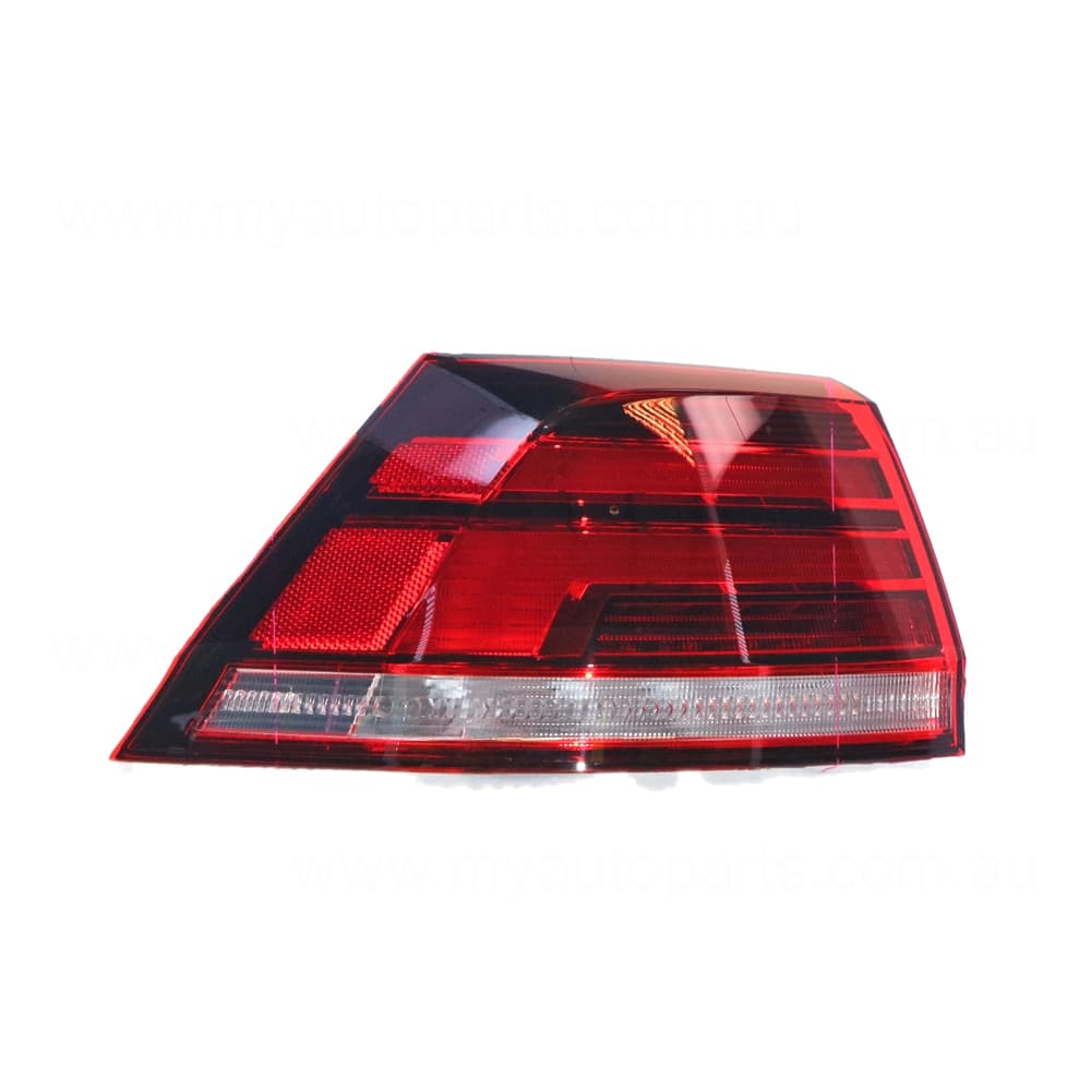 LAMPA VW T. GOLF 17- LE